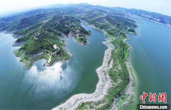 圖為航拍生態(tài)園現(xiàn)狀?！●T華 攝