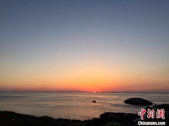 浙江海域一景?！×植?攝