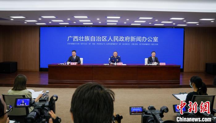 廣西擬建、在建小區(qū)將設(shè)電動(dòng)車輛集中停放充電場(chǎng)所