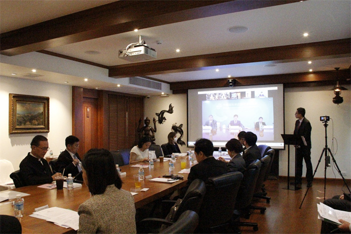  中國貿(mào)促會副會長張慎峰視頻致辭。中國貿(mào)促會駐泰國代表處供圖