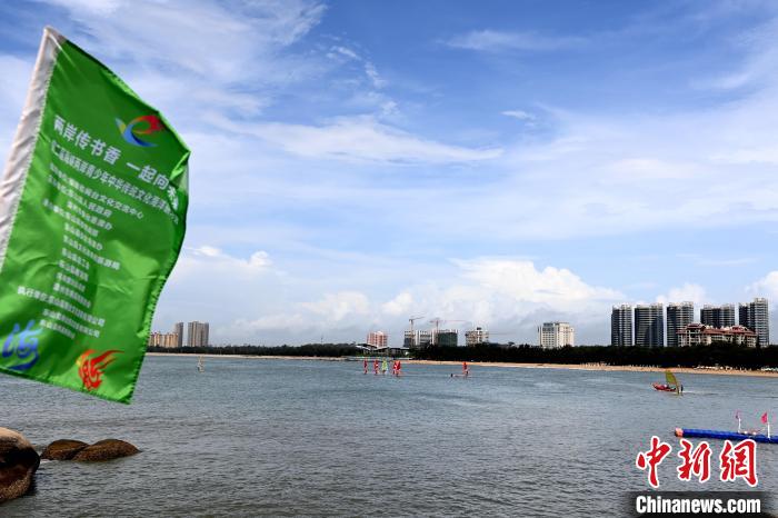 迷人的東山海景?！埥鸫?攝