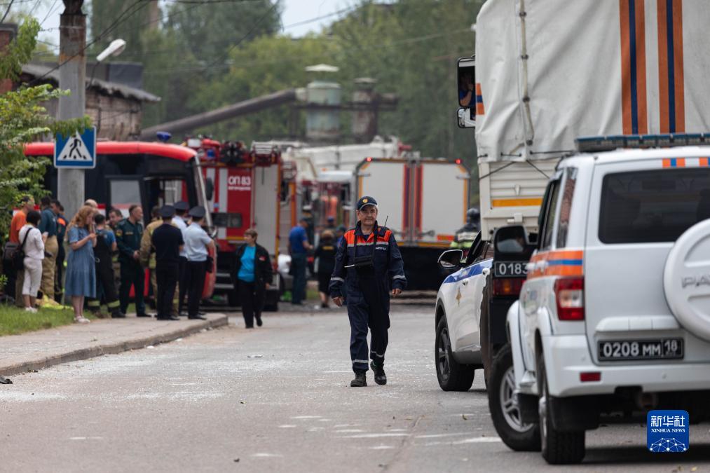 8月9日，在俄羅斯莫斯科州，救援人員在現(xiàn)場工作。