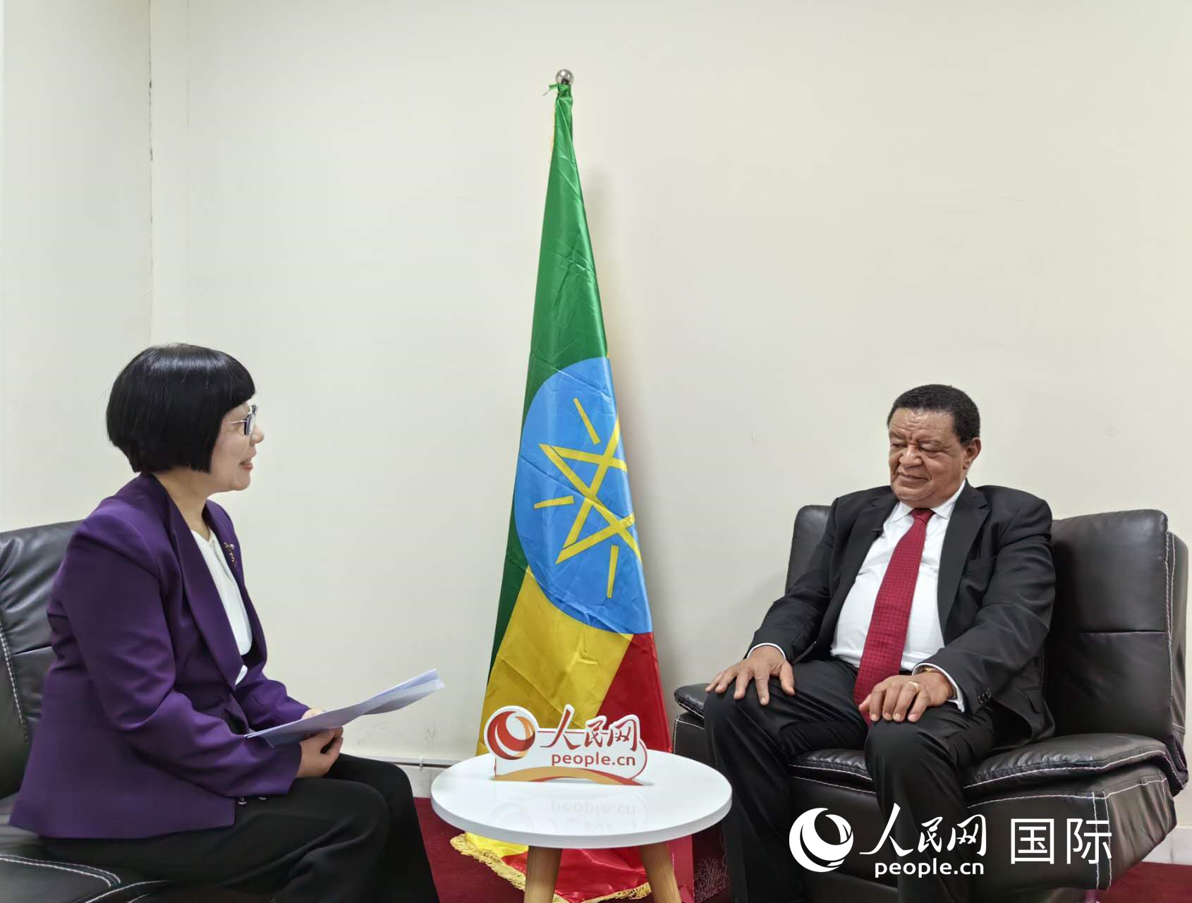 穆拉圖·特肖梅接受人民網(wǎng)記者唐維紅采訪。人民網(wǎng)記者 陳星星攝