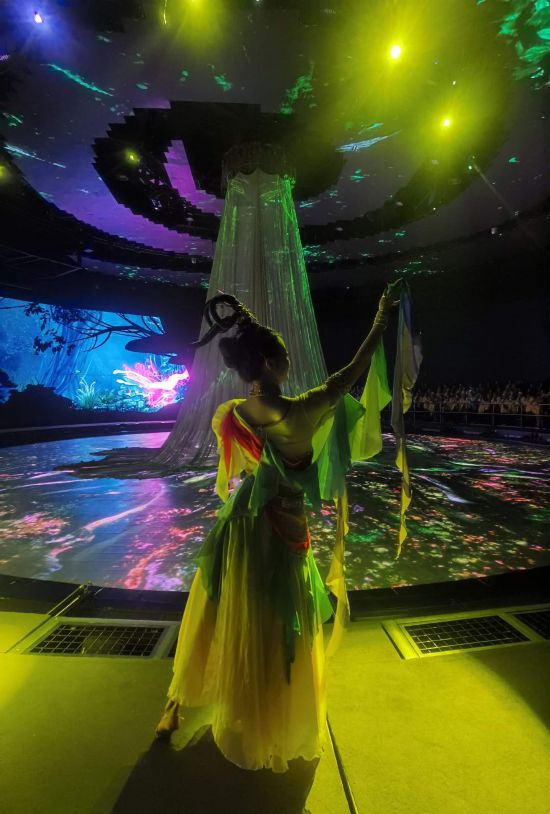 　　《天釀》演出場(chǎng)景。本報(bào)記者常雯宜攝