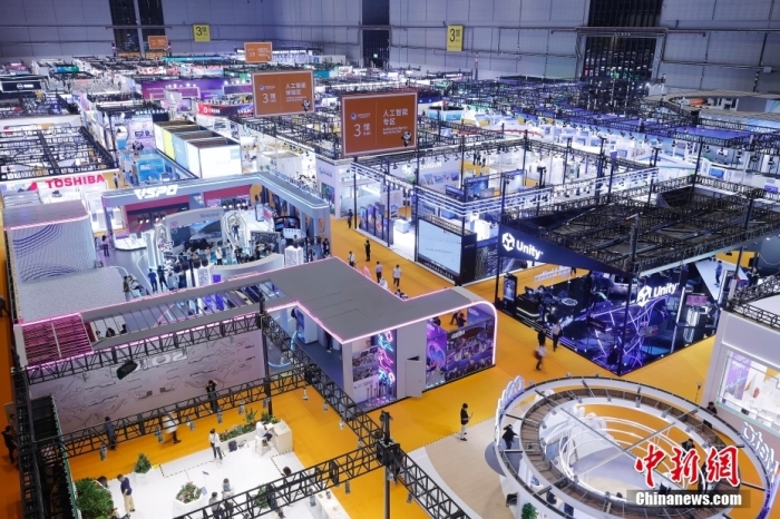 11月5日，第六屆中國國際進(jìn)口博覽會在國家會展中心(上海)開幕。<a target='_blank' href='/' _fcksavedurl='/'><p  align=