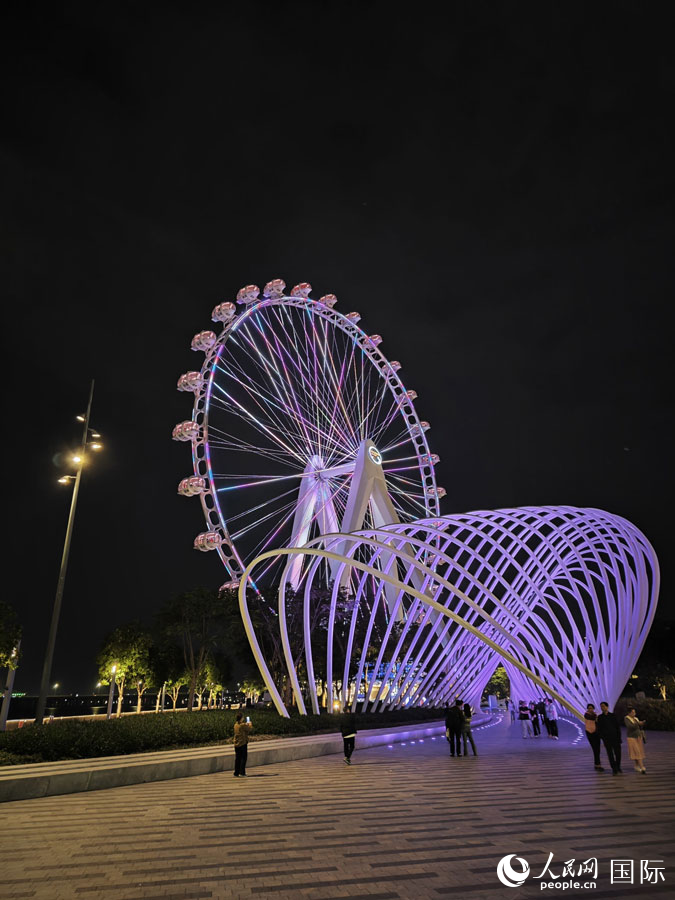 灣區(qū)之光摩天輪。人民網(wǎng) 田易攝