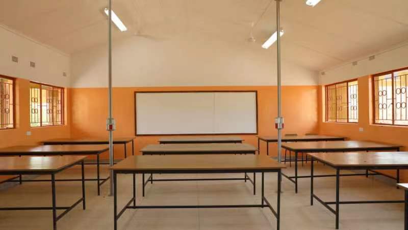 寬敞明亮的教室。主辦方供圖