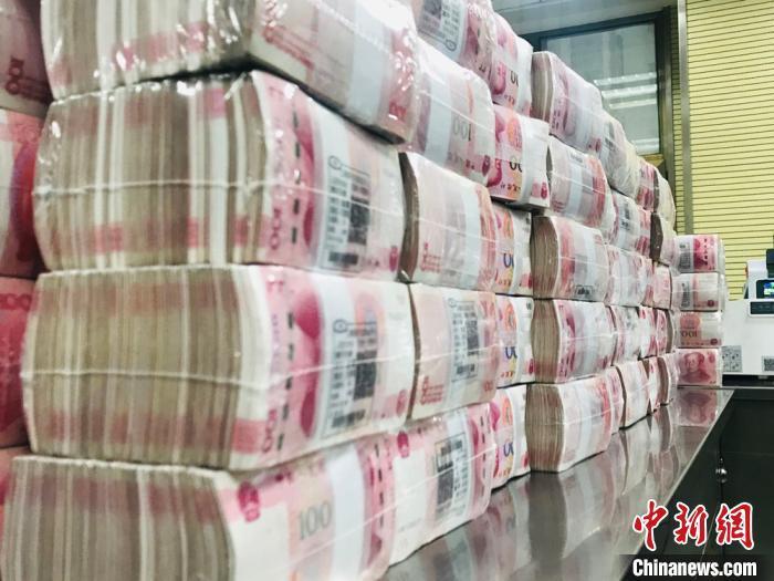 資料圖：人民幣。 艾慶龍 攝