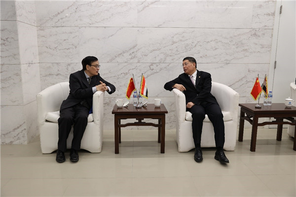 李永明同埃及趙劉慶公參會談交流。主辦方供圖