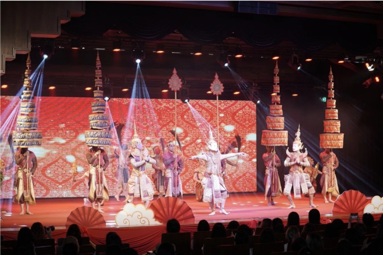 圖為2024“歡樂春節(jié)”中泰互致新春賀辭活動現(xiàn)場。 中國駐泰國大使館文化處供圖