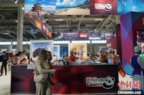  3月5日，2024年柏林國(guó)際旅游交易會(huì)(ITB)在柏林會(huì)展中心拉開(kāi)帷幕。以“你好！中國(guó)”為主題的中國(guó)展區(qū)當(dāng)日亮相展會(huì)。中新社記者 馬秀秀 攝