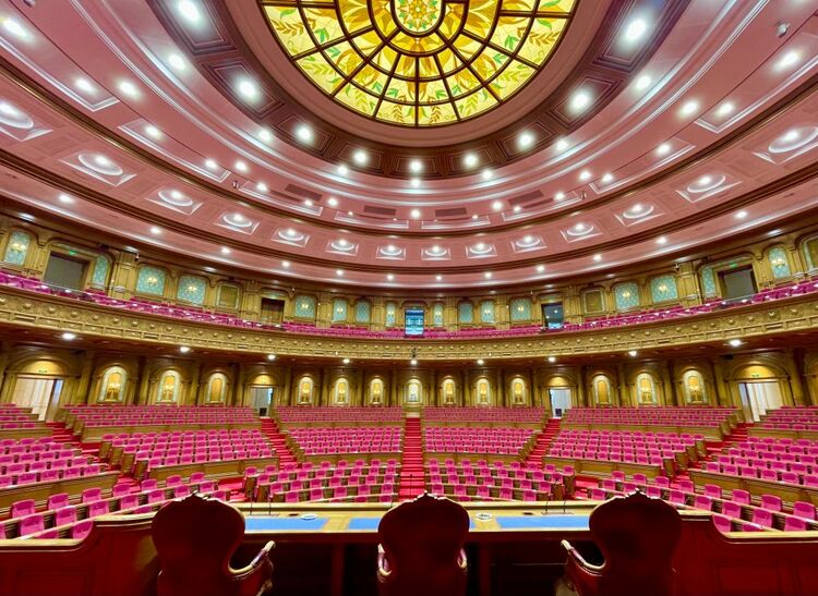 第1視點(diǎn)丨這兩座大樓，見證著中塔友誼