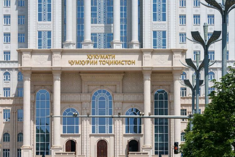 第1視點(diǎn)丨這兩座大樓，見證著中塔友誼