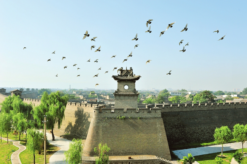 平遙古城在保護(hù)與傳承中煥發(fā)盎然生機(jī)。本報(bào)通訊員攝