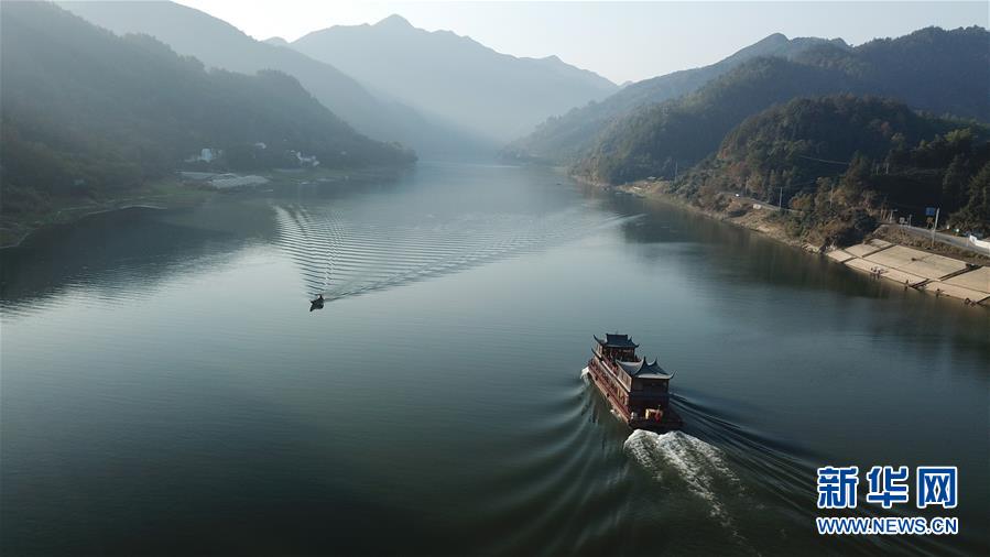 (在習近平新時代中國特色社會主義思想指引下——新時代新作為新篇章·習近平總書記關(guān)切事·圖文互動)(2)長三角的新答卷——“十三五”收官之年的長三角一體化新故事