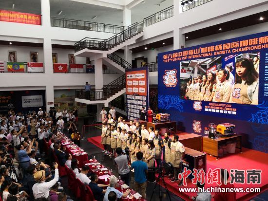 圖為參賽選手集體亮相。尹海明 攝