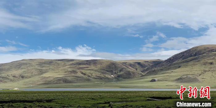 青海隆寶國家級自然保護區(qū)公益訴訟檢察聯絡站掛牌