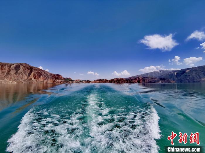 黃河源頭青海實(shí)施水土流失綜合治理、強(qiáng)化水域岸線管理