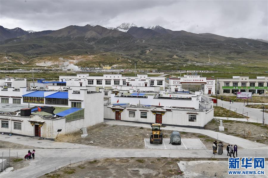 （脫貧攻堅）（4）西藏當(dāng)雄：易地搬遷群眾奔小康