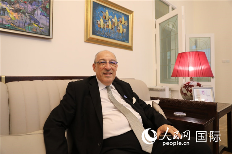 9月6日，摩洛哥駐華大使阿卜杜勒卡迪爾·安薩里接受人民網(wǎng)記者采訪。人民網(wǎng)記者 翟轉(zhuǎn)麗攝