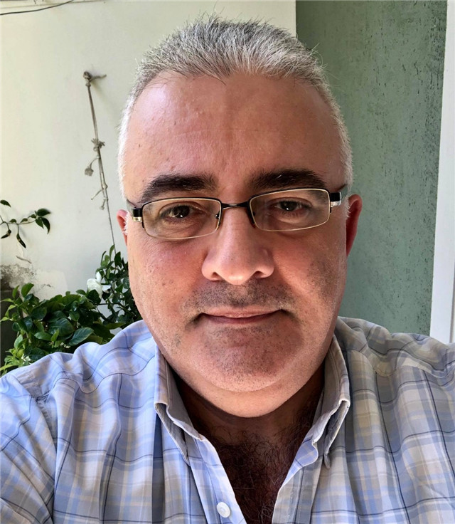 阿亞斯自拍照。受訪者供圖