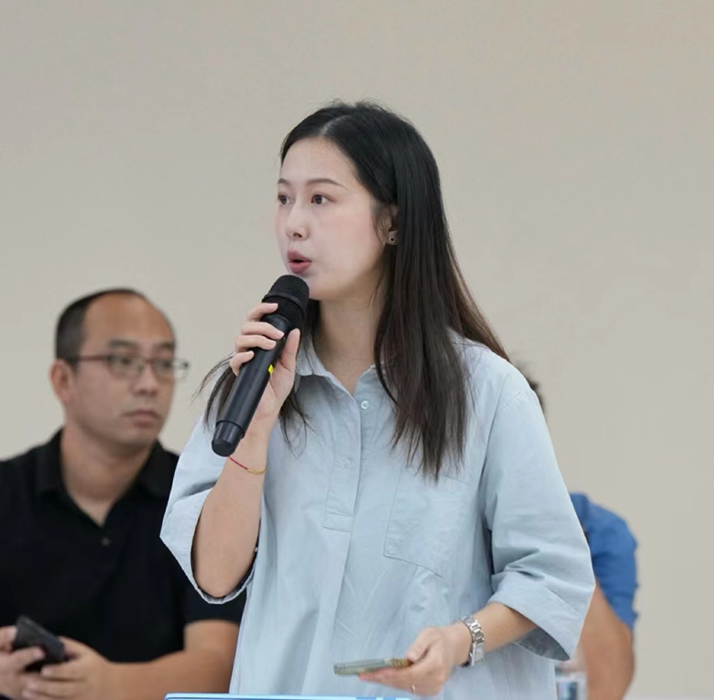 人民網(wǎng)記者提問(wèn)。水利部供圖