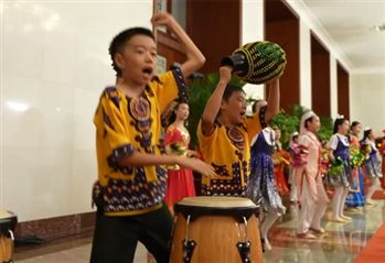 拉片看！從億點(diǎn)細(xì)節(jié)看懂中非情誼