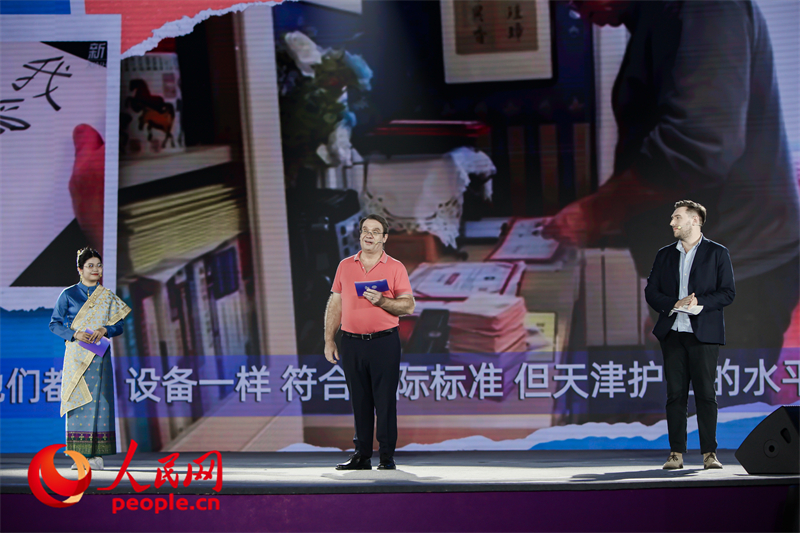 從左至右分別為馬星彤、皮安睿、柯明可。人民網(wǎng)記者 于凱攝