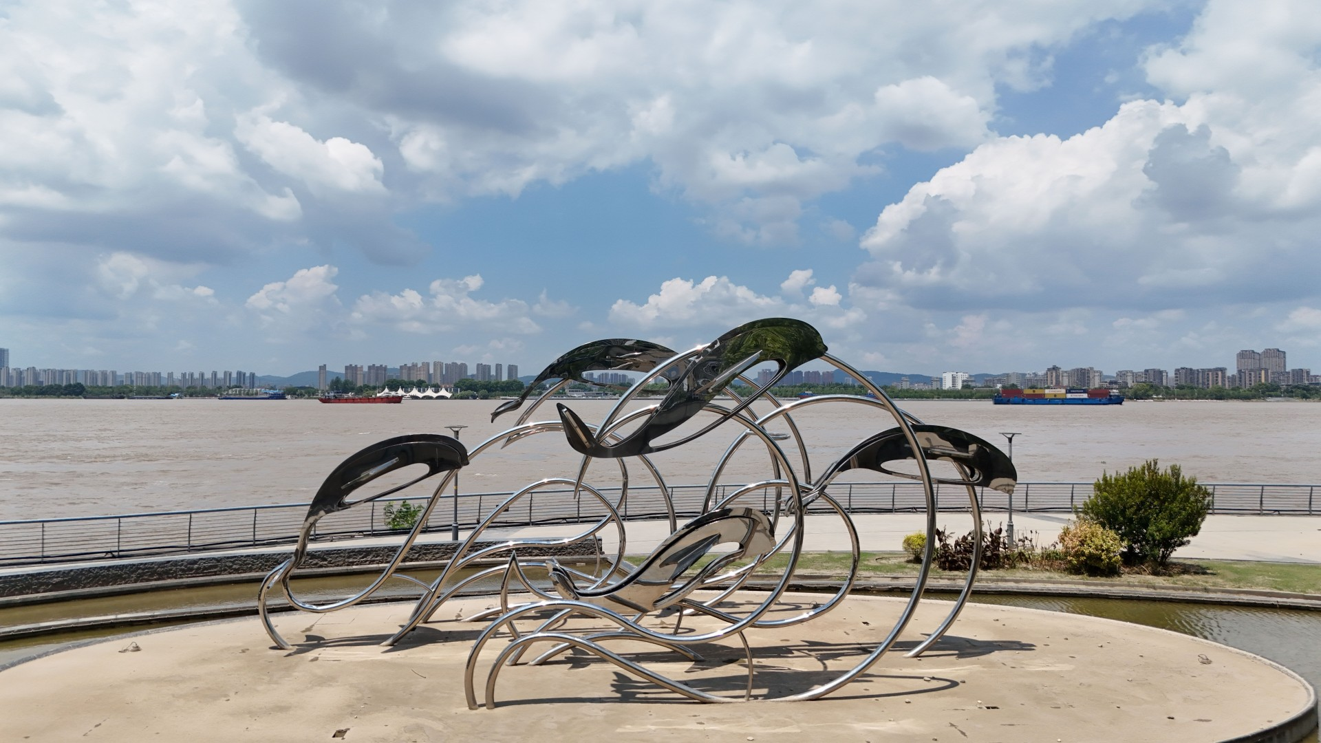 文化中國行 長江之歌丨微笑的江豚，從四千年前“游”來