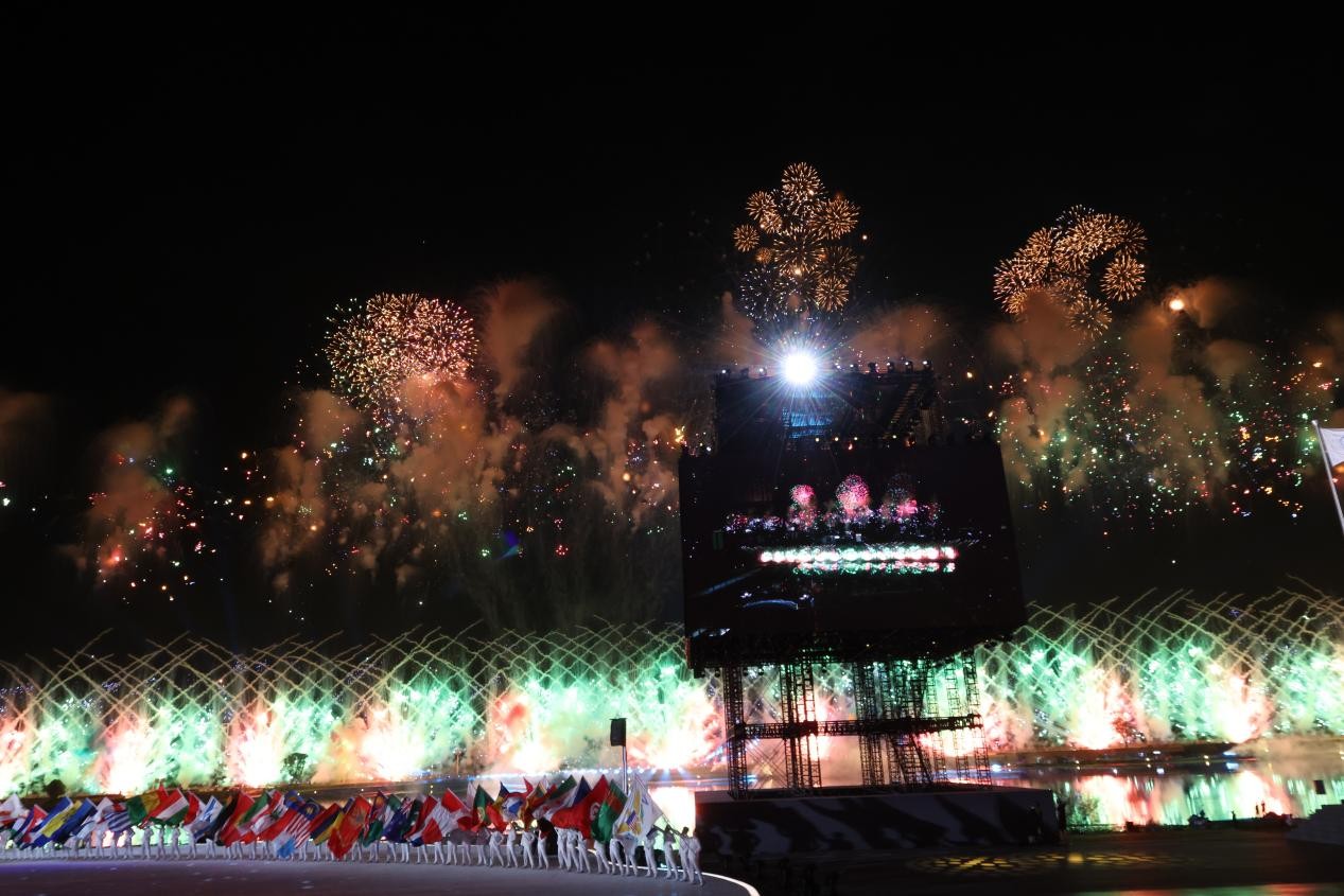 成都世運(yùn)會(huì)開幕！展現(xiàn)出中國(guó)式現(xiàn)代化萬(wàn)千氣象