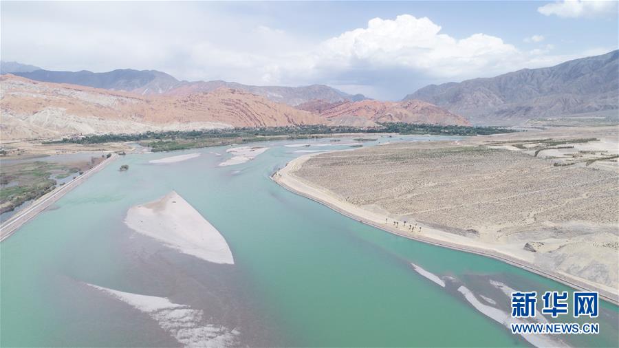 (新華視界)(2)青海貴德:鳥瞰黃河