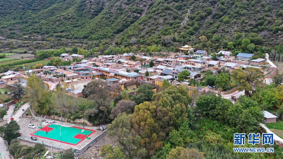(全面建成小康社會(huì)“百城千縣萬(wàn)村調(diào)研行”)(2)甘肅甘南:全域旅游助小康村加速發(fā)展