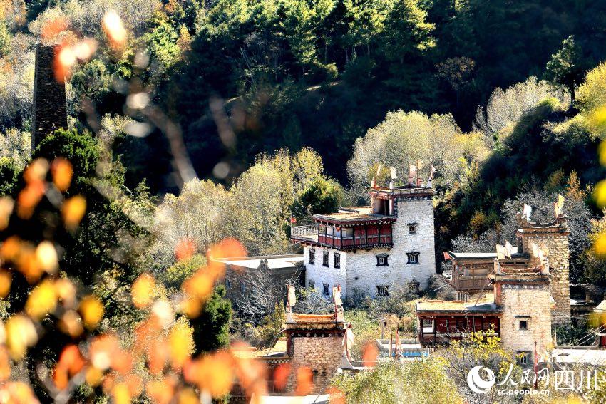 丹巴美景。李永安攝