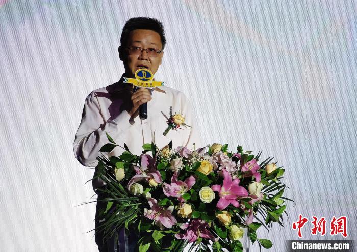 青海省首部生態(tài)紀錄電影《青?！の覀兊膰夜珗@》在西寧首映