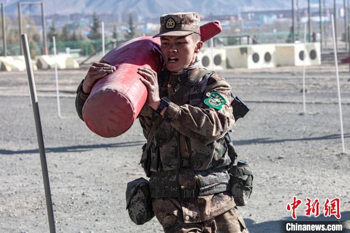 “00后”進藏新兵:首次高原體能大考中交出滿分“答卷”