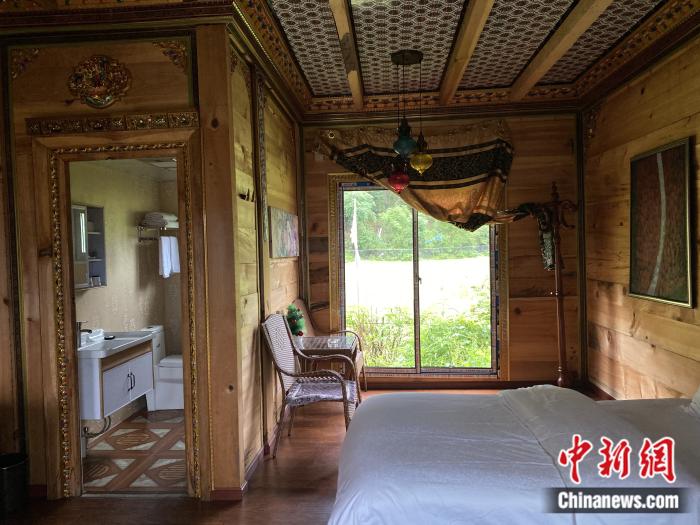 民宿內(nèi)部。彭寧鈴 攝