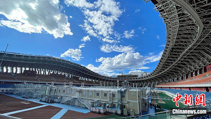 圖為8月15日，位于拉薩市柳梧新區(qū)拉薩市群眾文化體育中心內(nèi)的方艙醫(yī)院。 <a target='_blank' href='/'><p  align=