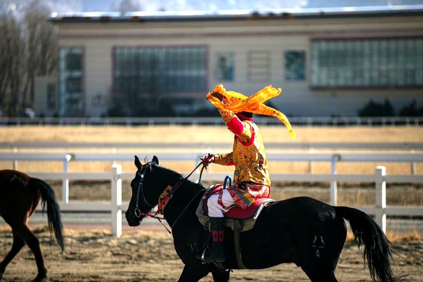 藏歷新年，精彩的馬術表演。張靜攝