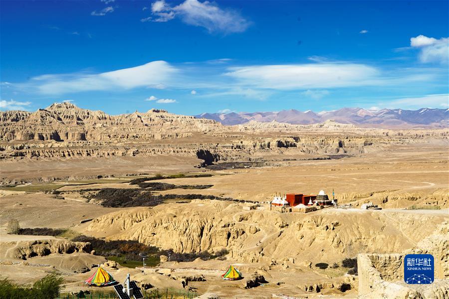 (新華全媒+)(2)國道之行 從雪山奔向大海丨古格落日