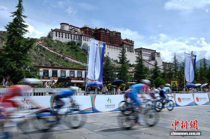 2025中國西藏第六屆跨喜馬拉雅國際公路自行車極限賽拉薩賽段完賽
