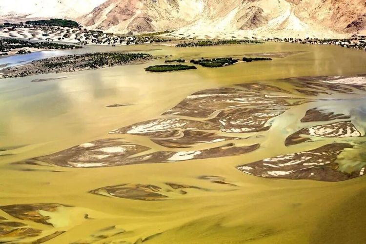 懂西藏的人，一定不會錯過林芝的秋天