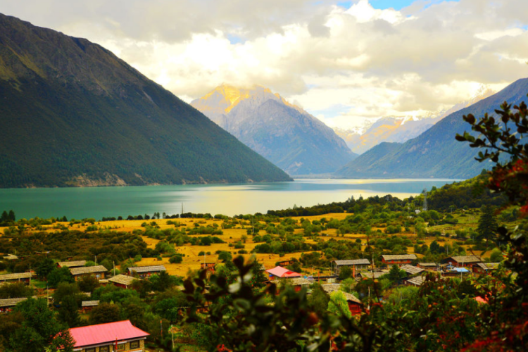 懂西藏的人，一定不會錯過林芝的秋天